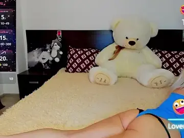 Hanna_Becrett17  live sex cam