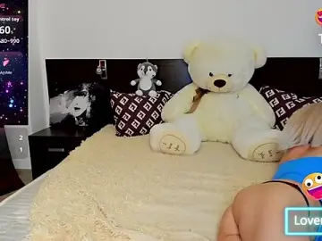 Hanna_Becrett17  live sex cam