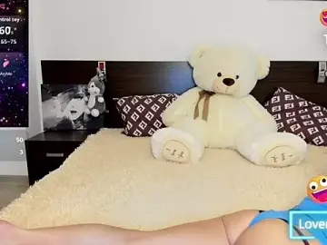 Hanna_Becrett17  live sex cam