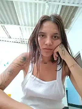 Natalypons23  live sex cam