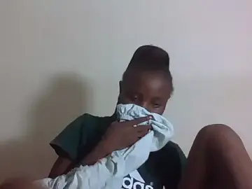 SexyNeedle22  live sex cam