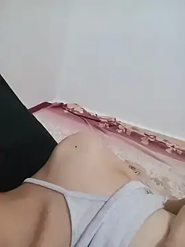 Stelly_love26  live sex cam