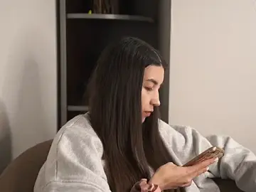 TobiAuletta  live sex cam