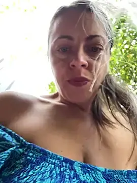 Ladywithbigass  live sex cam