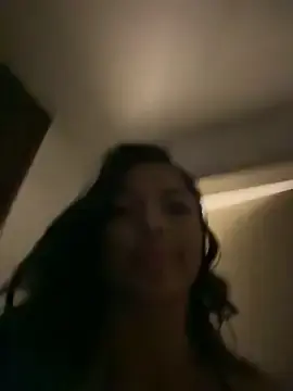 ValeryDugglass  live sex cam