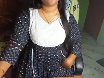 BengaliQueenStar  live sex cam