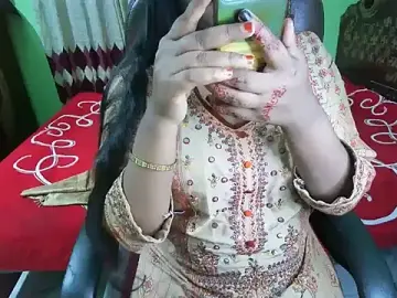 BengaliQueenStar  live sex cam