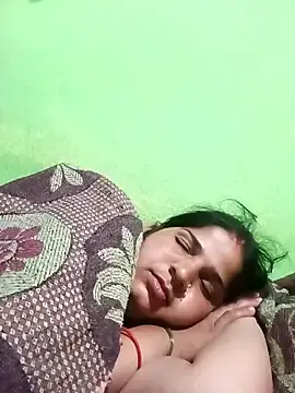 Hot_re83  live sex cam