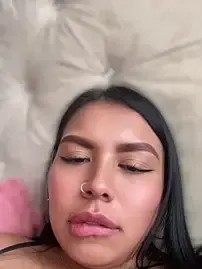 Iam-sophia27  live sex cam