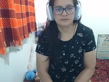 Kinkybela2025  live sex cam