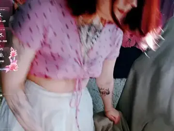 RedVelvetDoll  live sex cam