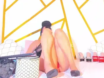 ScarletAbril  live sex cam