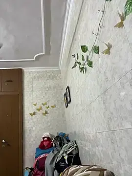 Kukunightgirl  live sex cam