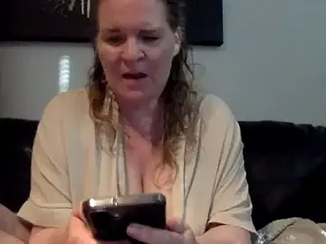 Less-is-moore  live sex cam