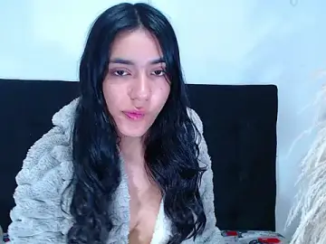 Srta_luciana  live sex cam