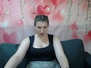 LilianaShine  live sex cam