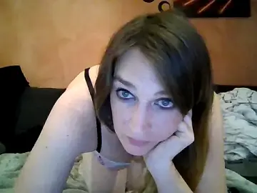 Gingerwild726  live sex cam