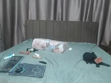 Scyrim2  live sex cam