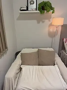 Brownfitbabyy  live sex cam