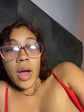 Dayle69  live sex cam