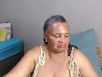 GrandBustyMelon  live sex cam