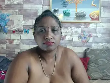 Indian_tracy  live sex cam