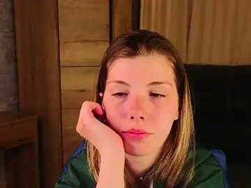 LumiaSolstice  live sex cam