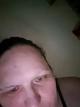 Mellegirl  live sex cam