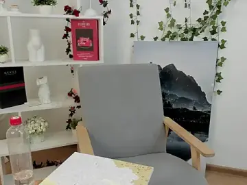 NatoshaTynio  live sex cam
