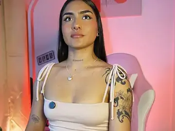 Nikita_luan  live sex cam