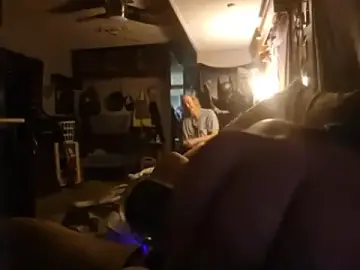 Dirtynun630  live sex cam
