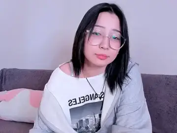 Emi_okado  live sex cam