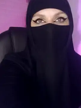 Evelyn__salah  live sex cam