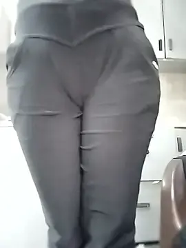 Laxmi_89  live sex cam