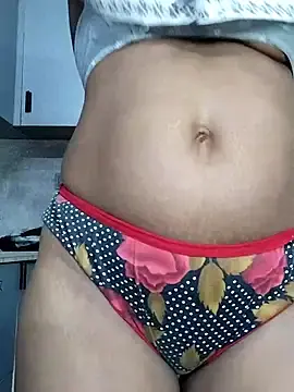 Laxmi_89  live sex cam