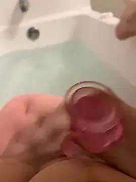 MissKandy69  live sex cam