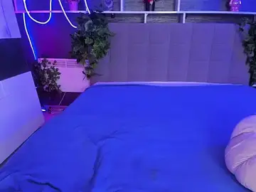StephieRousee  live sex cam