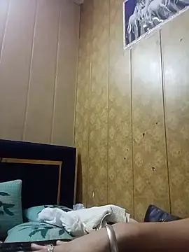 HornycoupleJandS  live sex cam
