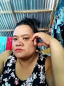 ChubbyMommy30  live sex cam
