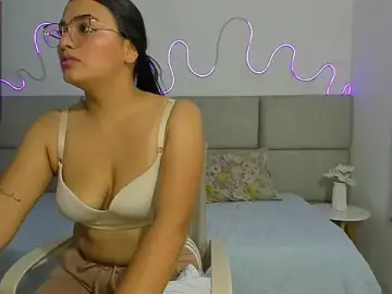 Freya_Lamir  live sex cam