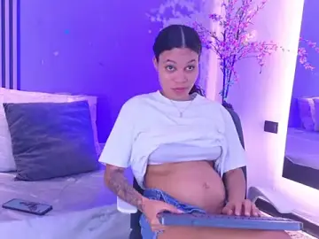 GysellHanson  live sex cam