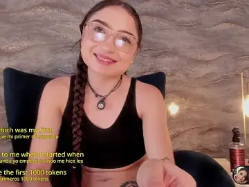 Mia_Luxor  live sex cam