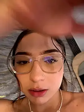 Mia_Luxor  live sex cam