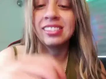 Abby_peck1  live sex cam