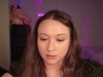 Bellamonroee  live sex cam