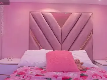 Chloe_larson  live sex cam