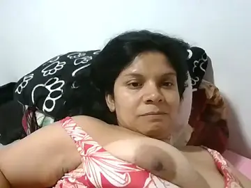 Merrychat  live sex cam