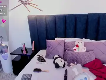 Pucca7  live sex cam
