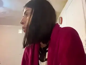 Stealurheartgirl  live sex cam