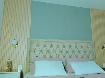 Stefani_condya  live sex cam